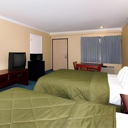 Quality Inn Near City Of Hope Duarte Экстерьер фото