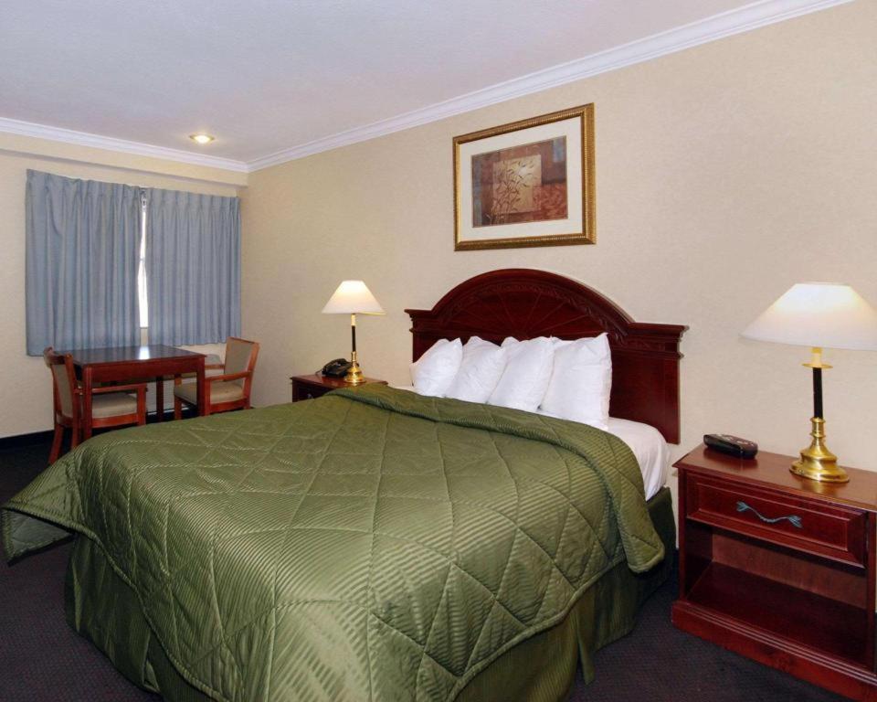 Quality Inn Near City Of Hope Duarte Экстерьер фото